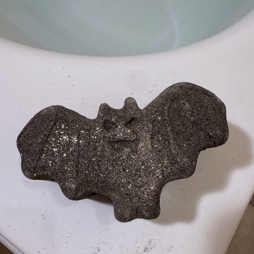 Bat Halloween Bath Bomb 145g - Soak Sanctuary Bath Bombs