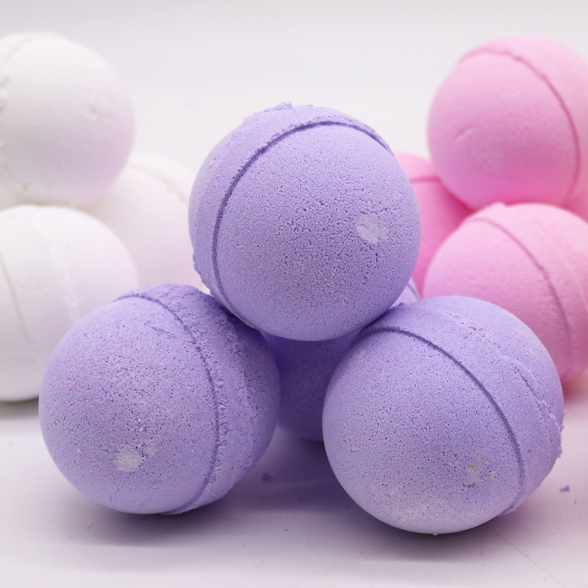 Essential Oil Bath Bomb - Clary Sage & Juniper - Soak Sanctuary Bath Bombs