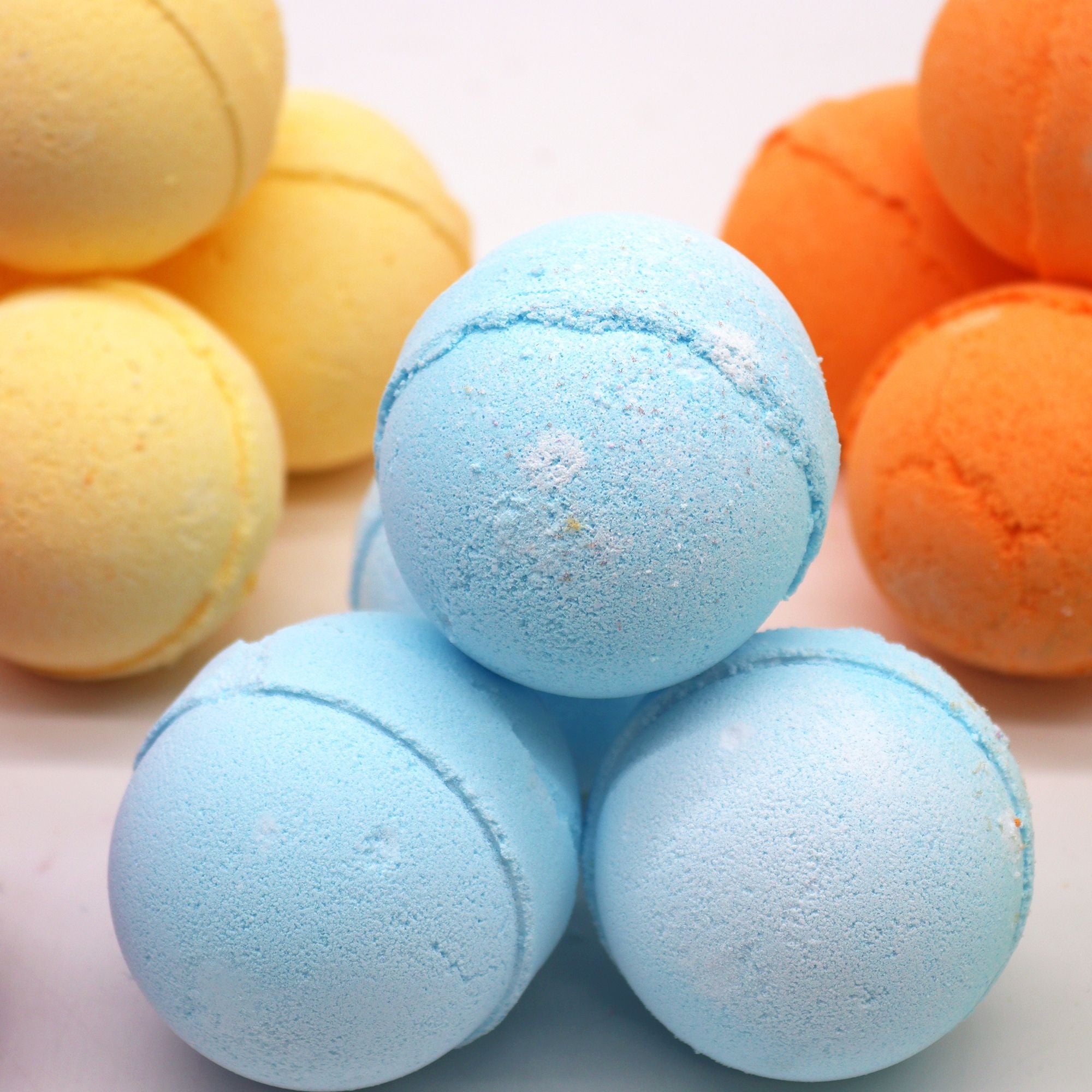 Essential Oil Bath Bomb - Lavender & Marjoram - Soak Sanctuary Bath Bombs