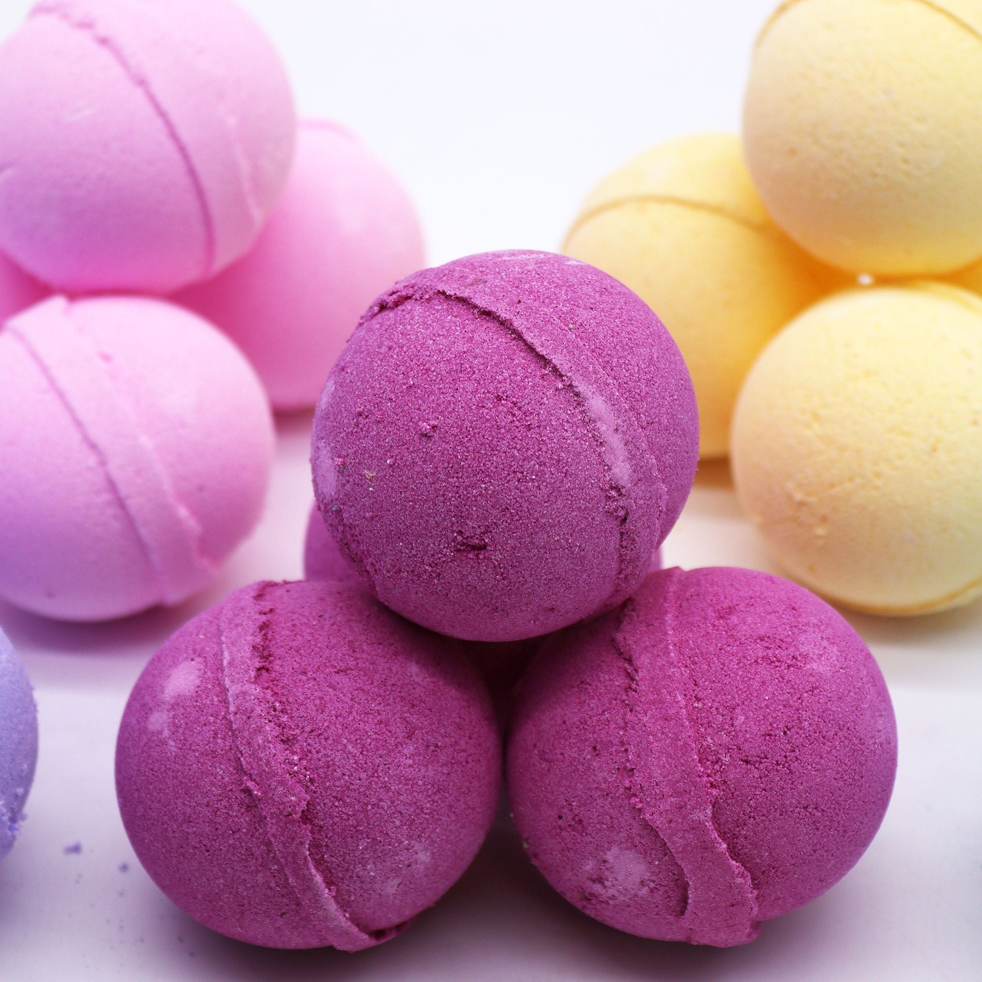 Essential Oil Bath Bomb - Ylang Ylang & Ginger - Soak Sanctuary Bath Bombs