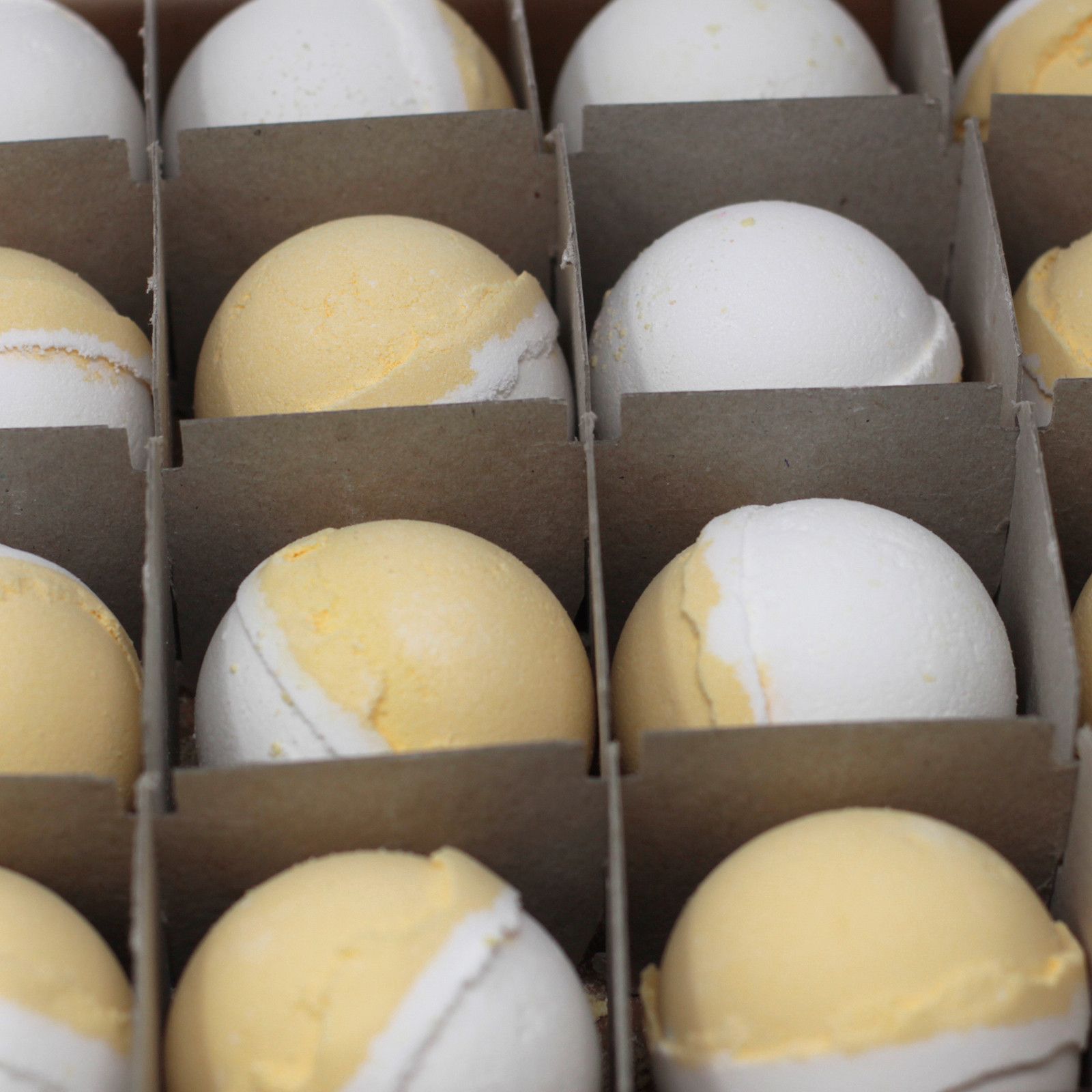 Lemon Meringue Pie Jumbo Bath Bomb - Soak Sanctuary Bath Bombs
