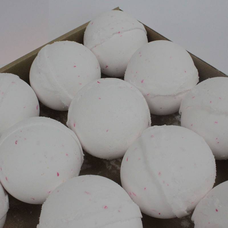 Coconut Dream Jumbo Bath Bomb - Soak Sanctuary Bath Bombs