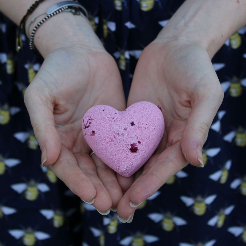 Heart Bath Bombs - Ylang Ylang & Rose (Pk 5) - Soak Sanctuary Bath Bombs