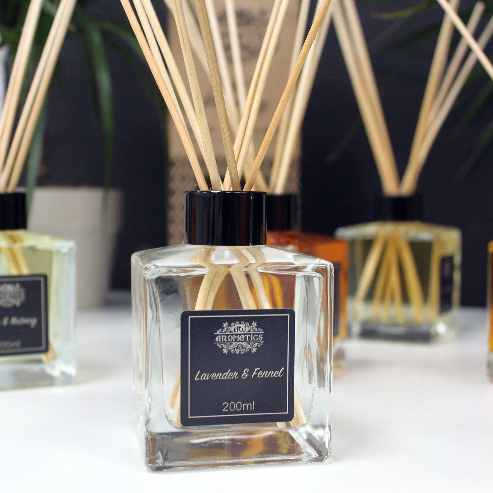 200ml Lavender & Fennel Essential Oil Reed Diffuser - Soak Sanctuary Room Fragrance