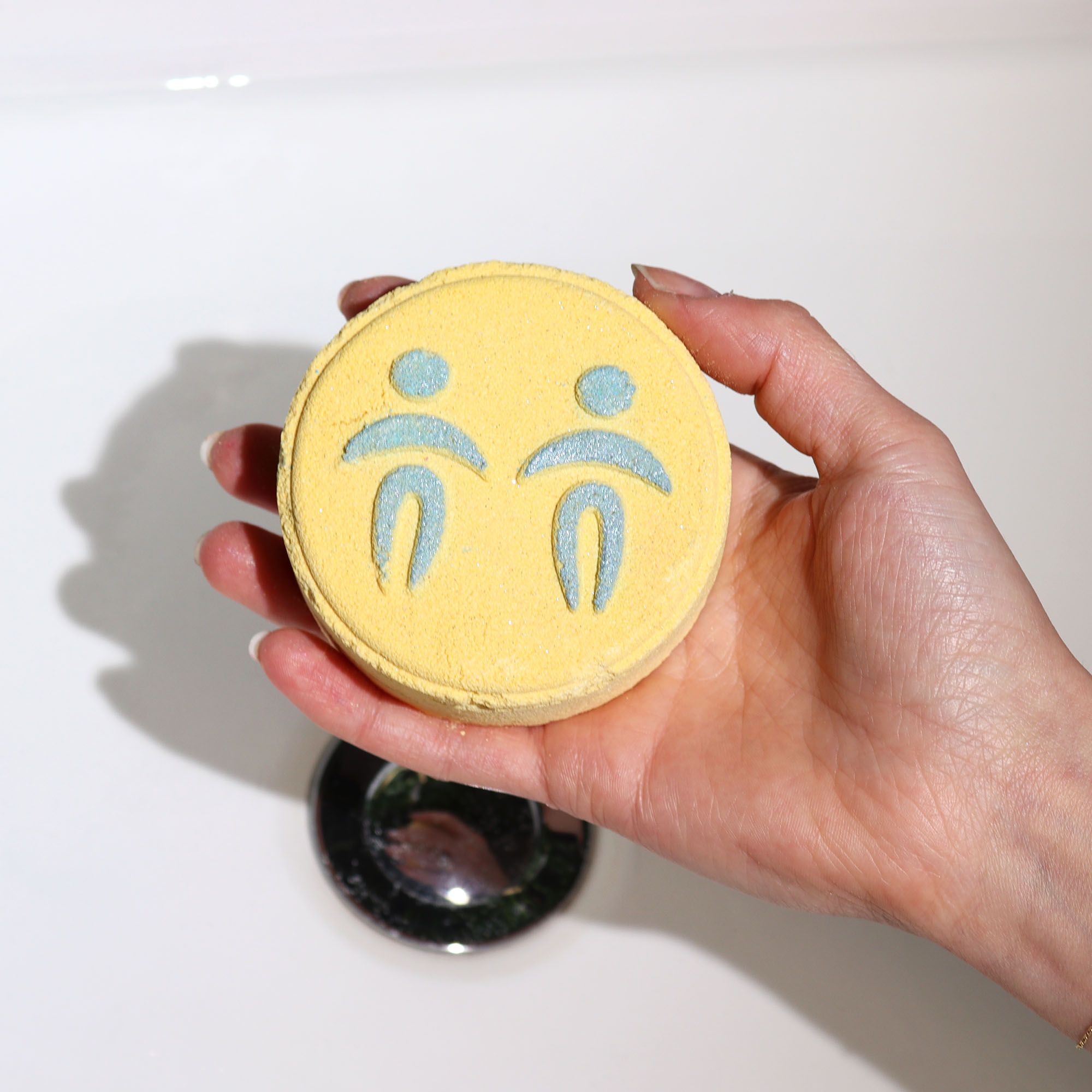 Gemini Bath Fizzers with Horoscope - Soak Sanctuary Bath Bombs