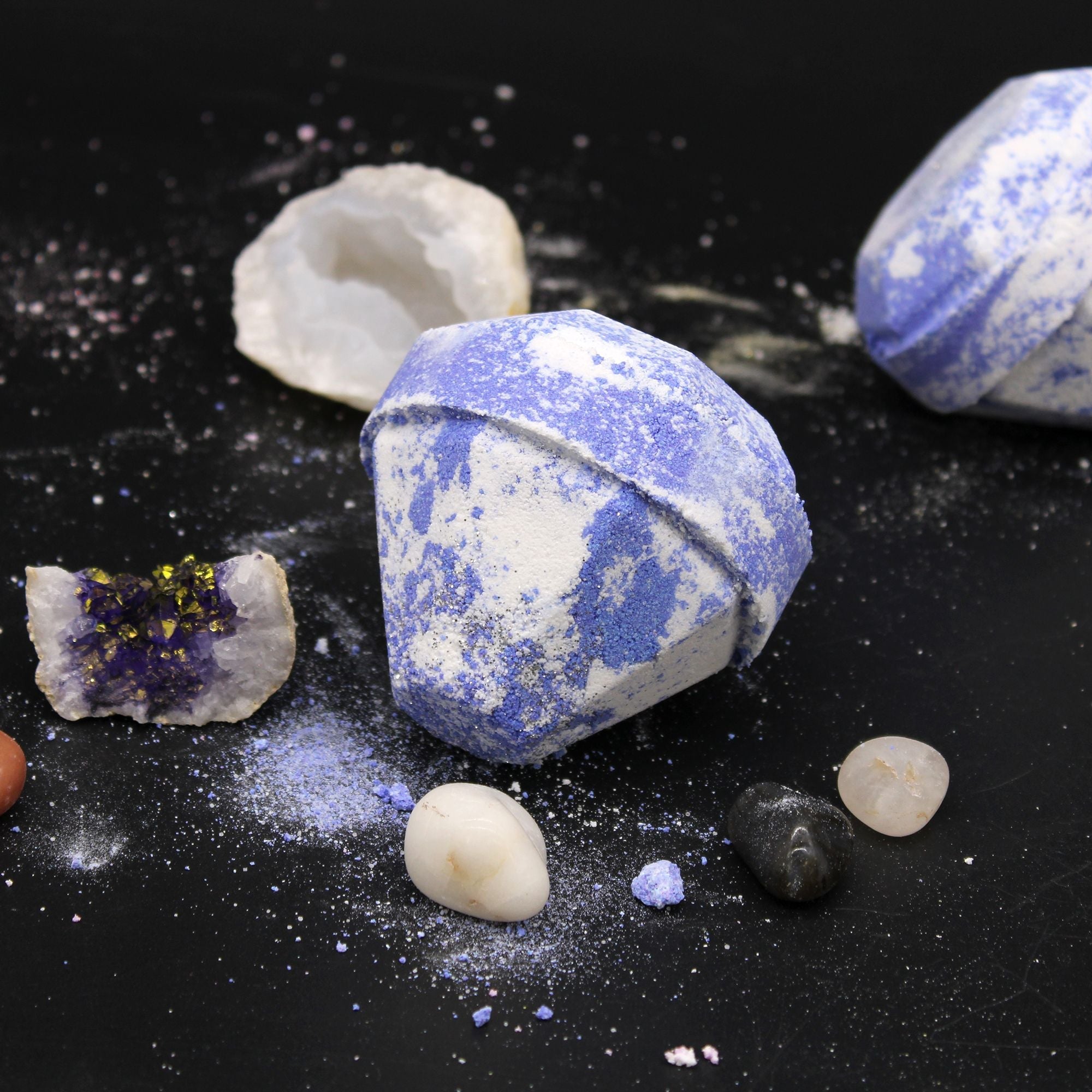 Gemstone Bath Bomb - Raspberry & Pomegranate - Soak Sanctuary Bath Bombs