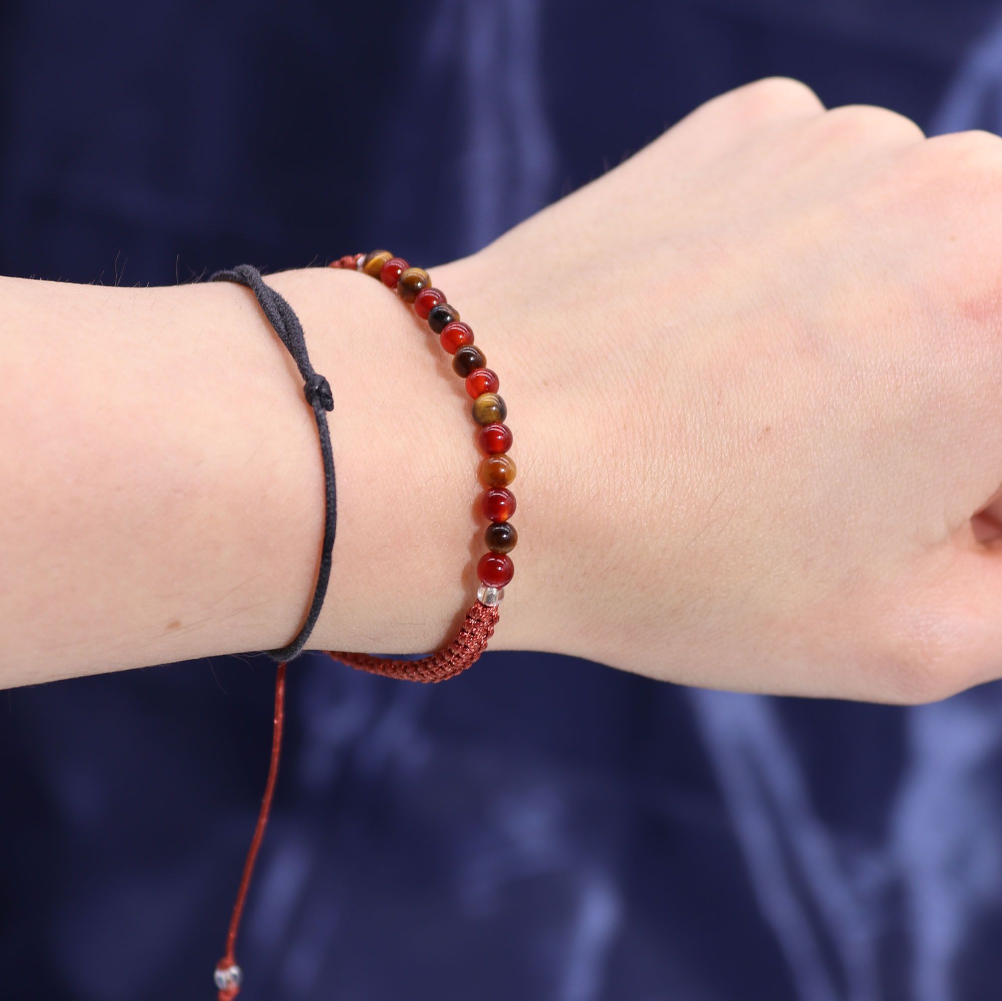 Leo Zodiac Crystal Candle with Gemstone Bracelet - Soak Sanctuary Candles