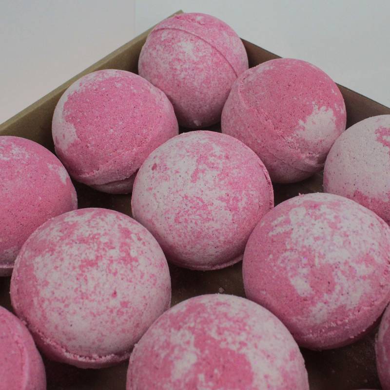 Bubblegum Jumbo Bath Bomb - Soak Sanctuary Bath Bombs